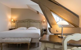 Inter-Hotel Les Poèmes de Chartres